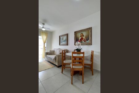 Apartamento para alugar com 72m², 2 quartos e 2 vagasSala