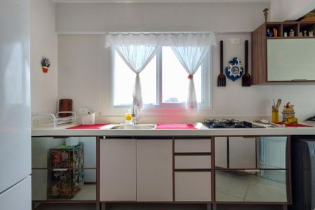 Apartamento para alugar com 72m², 2 quartos e 2 vagasCozinha