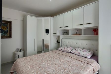 Apartamento para alugar com 72m², 2 quartos e 2 vagasSuite