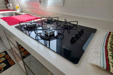 Apartamento para alugar com 72m², 2 quartos e 2 vagasCozinha