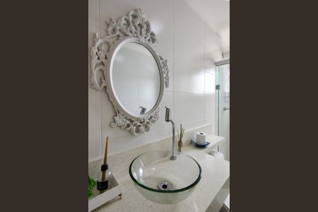 Apartamento para alugar com 72m², 2 quartos e 2 vagasBanheiro