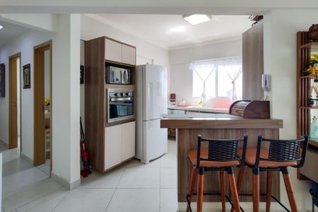 Apartamento para alugar com 72m², 2 quartos e 2 vagasCozinha