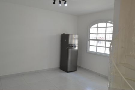 Casa de condomínio à venda com 190m², 3 quartos e 3 vagasSala