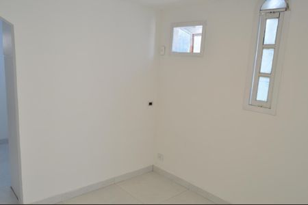 Casa de condomínio à venda com 190m², 3 quartos e 3 vagasSuíte 2