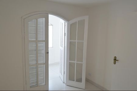 Casa de condomínio à venda com 190m², 3 quartos e 3 vagasSuíte 2