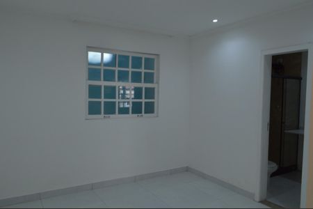 Casa de condomínio à venda com 190m², 3 quartos e 3 vagasSuíte 1