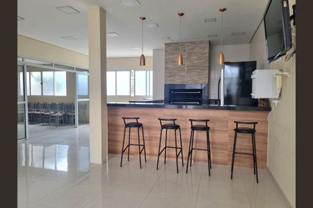 Apartamento à venda com 64m², 2 quartos e 1 vagaFoto 02