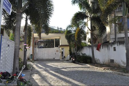 Casa de condomínio à venda com 145m², 2 quartos e 1 vagaFachada