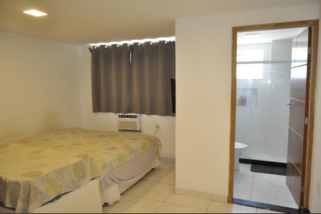 Casa de condomínio à venda com 145m², 2 quartos e 1 vagaSuíte