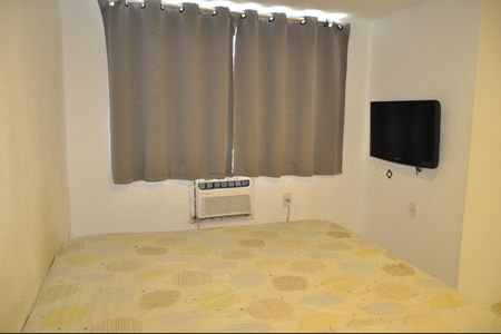 Casa de condomínio à venda com 145m², 2 quartos e 1 vagaSuíte