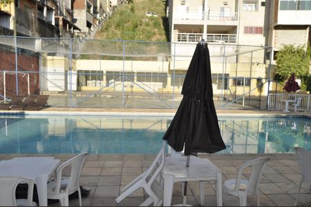 Casa de condomínio à venda com 145m², 2 quartos e 1 vagaÁrea Comum Piscina