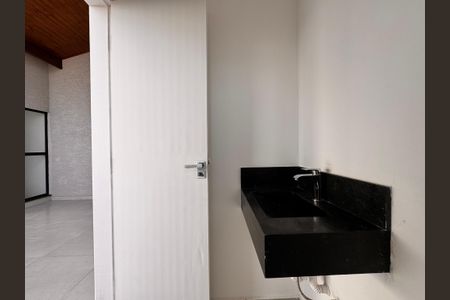 Apartamento à venda com 143m², 3 quartos e 2 vagasLavabo