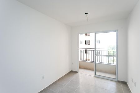 Apartamento para alugar com 40m², 2 quartos e sem vaga Apartamento para alugar com 40m², 2 quartos e sem vagaSala