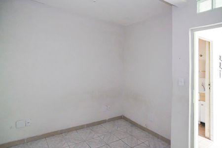 Casa à venda com 188m², 4 quartos e 2 vagasQuarto 1