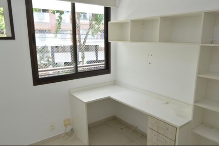 Apartamento à venda com 100m², 2 quartos e 2 vagas Apartamento à venda com 100m², 2 quartos e 2 vagasQuarto 2