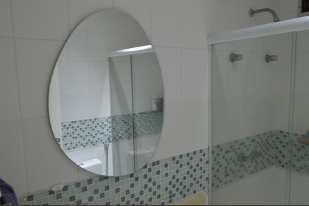 Apartamento à venda com 100m², 2 quartos e 2 vagas Apartamento à venda com 100m², 2 quartos e 2 vagasBanheiro