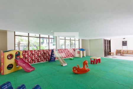 Apartamento à venda com 100m², 2 quartos e 2 vagas Apartamento à venda com 100m², 2 quartos e 2 vagasPlayground