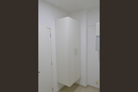 Apartamento à venda com 100m², 2 quartos e 2 vagas Apartamento à venda com 100m², 2 quartos e 2 vagasQuarto de serviço