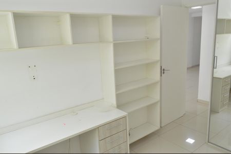Apartamento à venda com 100m², 2 quartos e 2 vagas Apartamento à venda com 100m², 2 quartos e 2 vagasQuarto 2