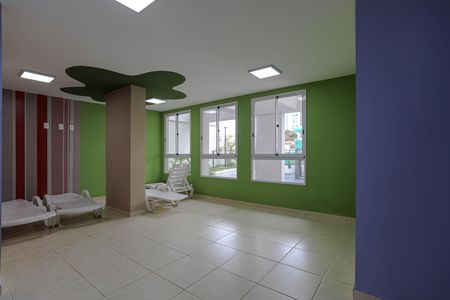 Apartamento para alugar com 30m², 1 quarto e 1 vaga Apartamento para alugar com 30m², 1 quarto e 1 vagaÁrea comum - Brinquedoteca