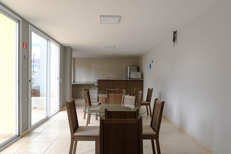 Apartamento para alugar com 30m², 1 quarto e 1 vaga Apartamento para alugar com 30m², 1 quarto e 1 vagaÁrea comum - Salão de festas