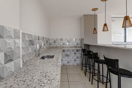 Apartamento para alugar com 30m², 1 quarto e 1 vaga Apartamento para alugar com 30m², 1 quarto e 1 vagaÁrea comum - Churrasqueira