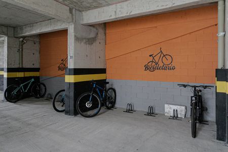 Apartamento para alugar com 30m², 1 quarto e 1 vaga Apartamento para alugar com 30m², 1 quarto e 1 vagaÁrea comum - Bicicletário