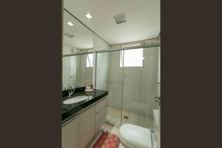Apartamento à venda com 180m², 3 quartos e 2 vagas Apartamento à venda com 180m², 3 quartos e 2 vagasBanheiro Social
