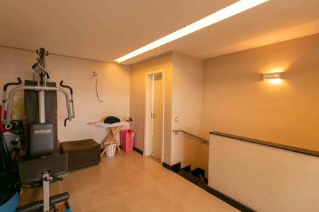 Apartamento à venda com 180m², 3 quartos e 2 vagas Apartamento à venda com 180m², 3 quartos e 2 vagasSala de Estar