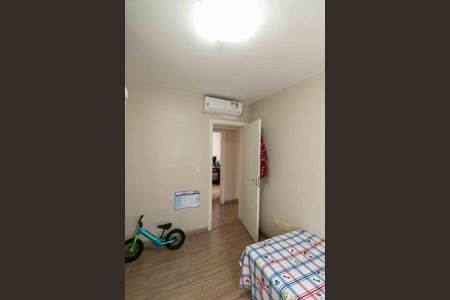 Apartamento à venda com 180m², 3 quartos e 2 vagas Apartamento à venda com 180m², 3 quartos e 2 vagasQuarto 1