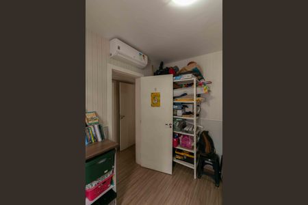 Apartamento à venda com 180m², 3 quartos e 2 vagas Apartamento à venda com 180m², 3 quartos e 2 vagasQuarto 3