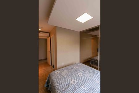 Apartamento à venda com 180m², 3 quartos e 2 vagas Apartamento à venda com 180m², 3 quartos e 2 vagasQuarto 2 Suite