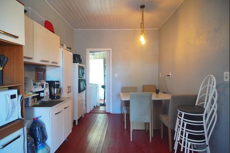 Casa para alugar com 38m², 2 quartos e 1 vagaSala/Cozinha