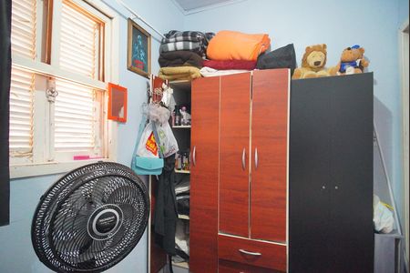 Casa para alugar com 38m², 2 quartos e 1 vagaQuarto 1