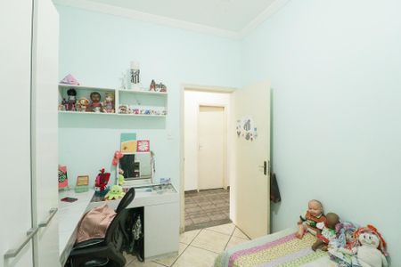 Casa à venda com 100m², 3 quartos e 2 vagas Casa à venda com 100m², 3 quartos e 2 vagasQuarto 2