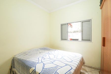 Casa à venda com 100m², 3 quartos e 2 vagas Casa à venda com 100m², 3 quartos e 2 vagasQuarto 3