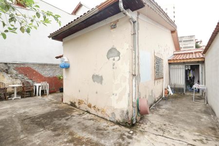 Casa à venda com 100m², 3 quartos e 2 vagas Casa à venda com 100m², 3 quartos e 2 vagasQuintal e Área de Serviço
