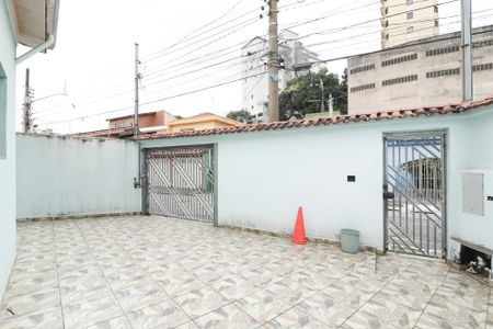 Casa à venda com 100m², 3 quartos e 2 vagas Casa à venda com 100m², 3 quartos e 2 vagasGaragem