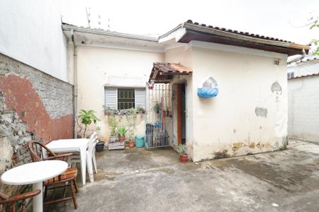Casa à venda com 100m², 3 quartos e 2 vagas Casa à venda com 100m², 3 quartos e 2 vagasQuintal e Área de Serviço