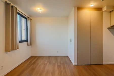 Apartamento para alugar com 33m², 1 quarto e sem vaga Apartamento para alugar com 33m², 1 quarto e sem vagaSala / Cozinha