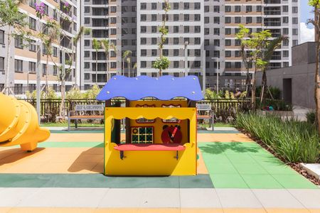 Apartamento para alugar com 33m², 1 quarto e sem vaga Apartamento para alugar com 33m², 1 quarto e sem vagaÁrea comum - Playground