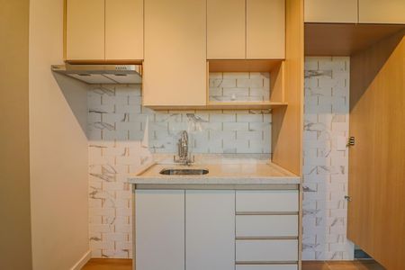 Apartamento para alugar com 33m², 1 quarto e sem vaga Apartamento para alugar com 33m², 1 quarto e sem vagaSala / Cozinha