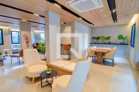 Apartamento para alugar com 33m², 1 quarto e sem vaga Apartamento para alugar com 33m², 1 quarto e sem vagaÁrea comum - Salão de festas