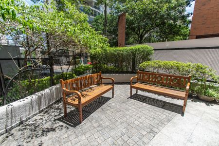 Apartamento à venda com 75m², 2 quartos e 2 vagasÁrea comum