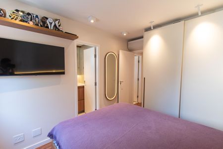 Apartamento à venda com 75m², 2 quartos e 2 vagasSuíte 