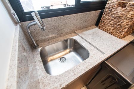 Apartamento à venda com 75m², 2 quartos e 2 vagasÁrea de serviço