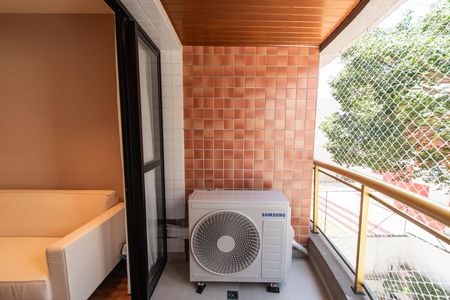 Apartamento à venda com 75m², 2 quartos e 2 vagasVaranda