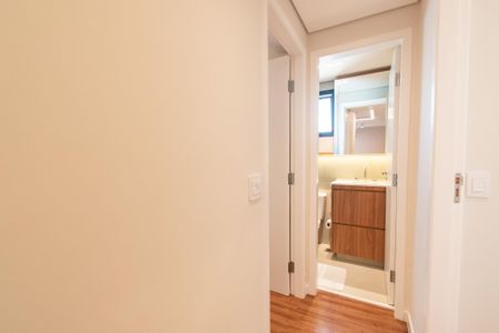 Apartamento à venda com 75m², 2 quartos e 2 vagasCorredor