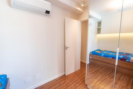 Apartamento à venda com 75m², 2 quartos e 2 vagasQuarto