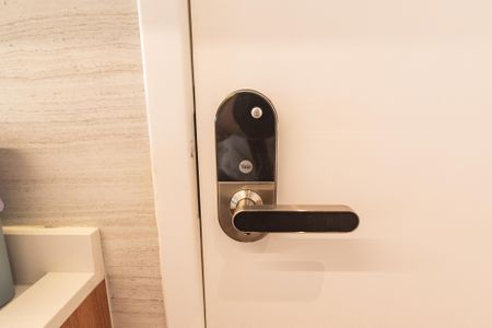 Apartamento à venda com 75m², 2 quartos e 2 vagasFechadura eletrônica